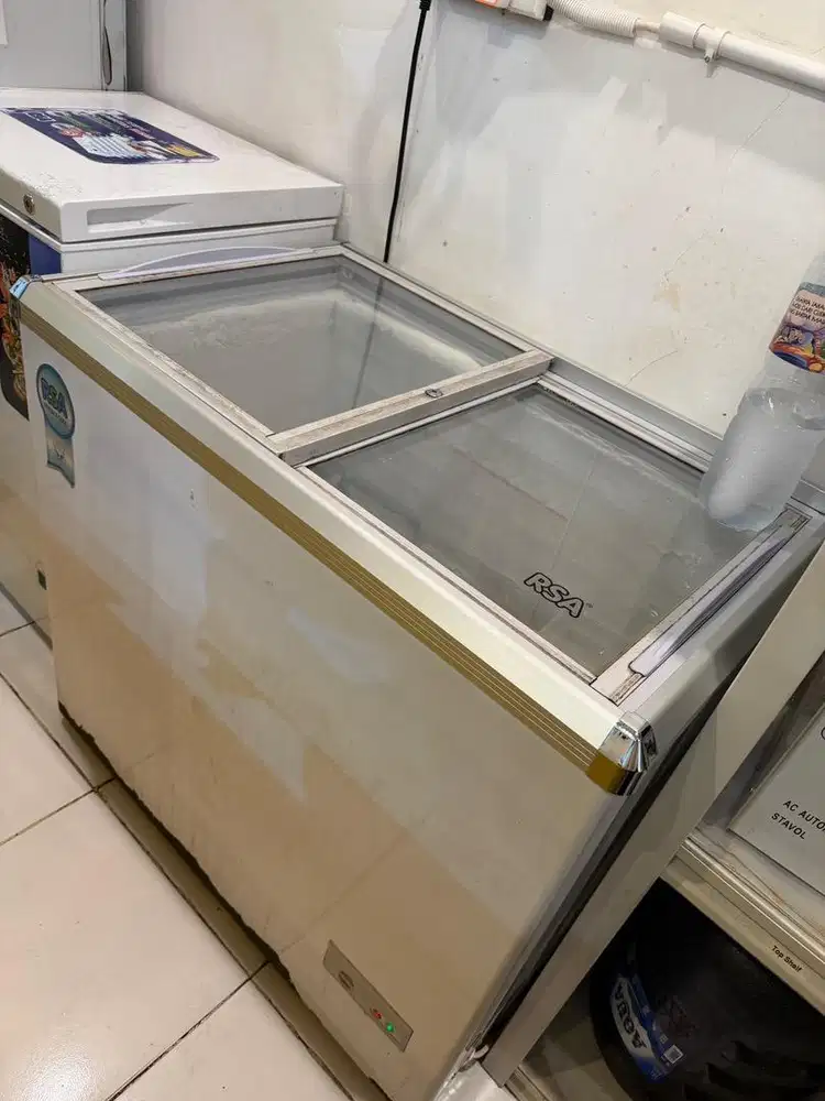 Sliding freezer RSA XS-200