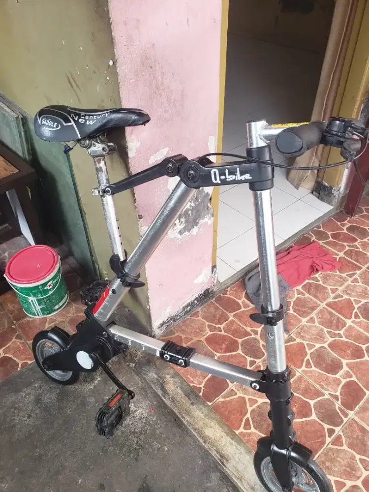 Sepeda lipat mini a-bike
