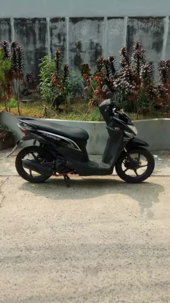Honda Beat Pop Fi Esp Iss, Good Condition.