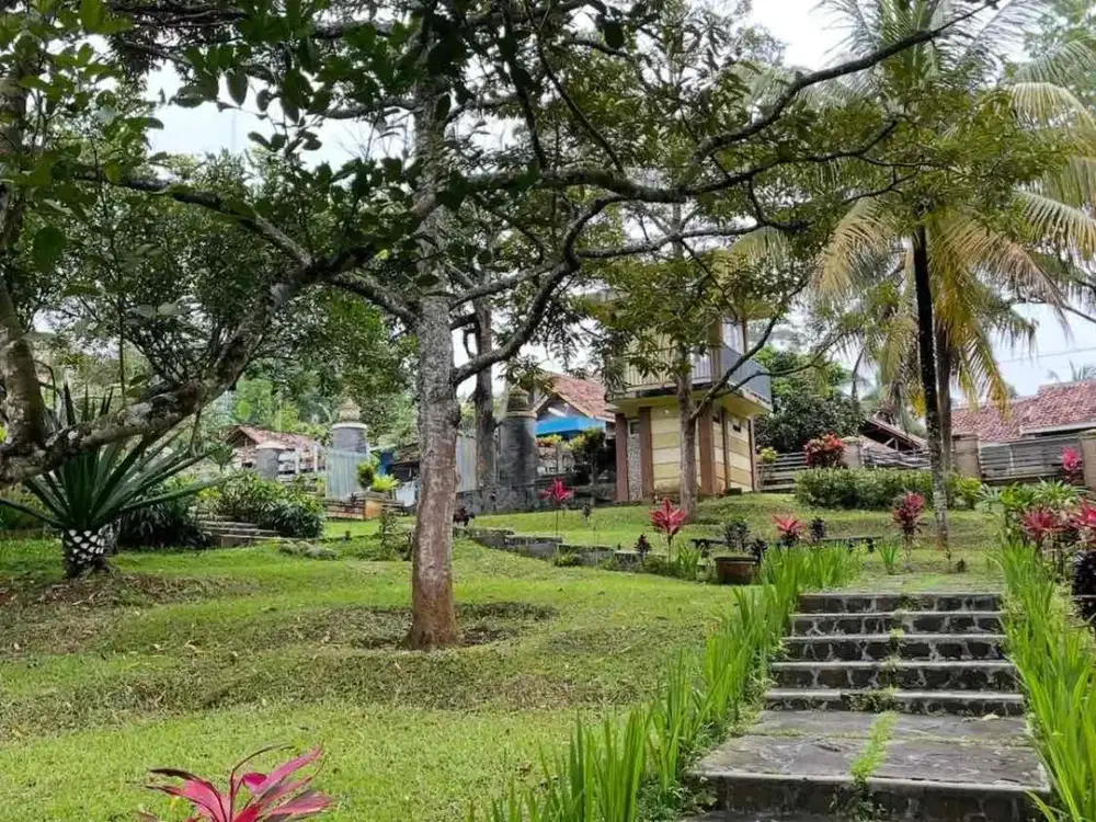 Dijual tanah dan villa lokasi strategis di mancak serang banten