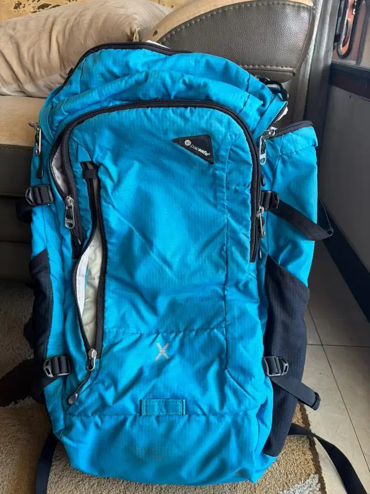 Jual tas preloved merk pacsafe