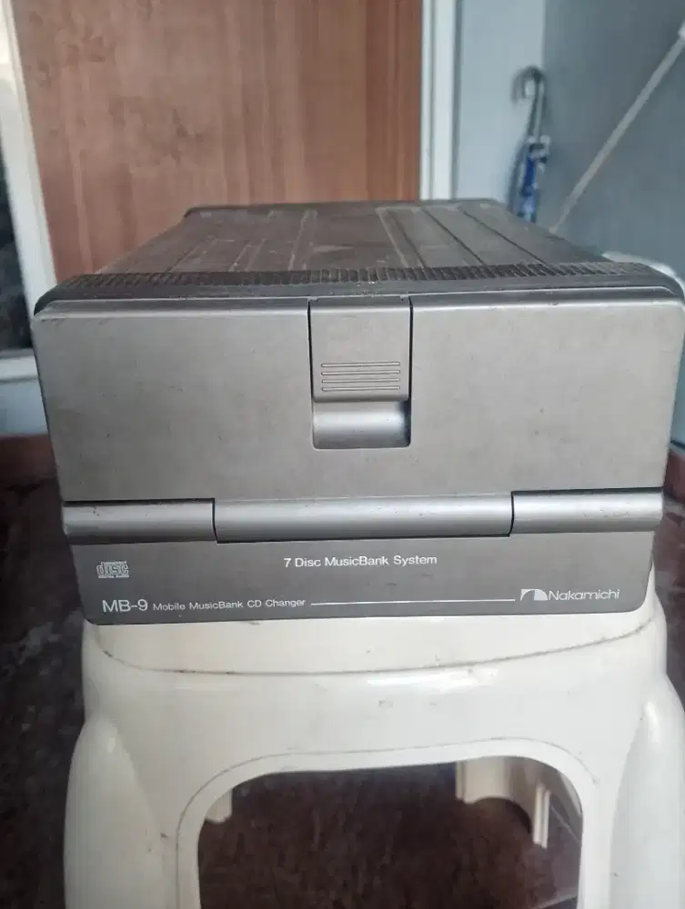 Nakamichi MB 9 Mobil music bank CD Changer plus cable power 3 m. 2 pcs