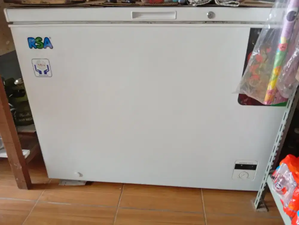 Dijual Freezer RSA 310 Liter