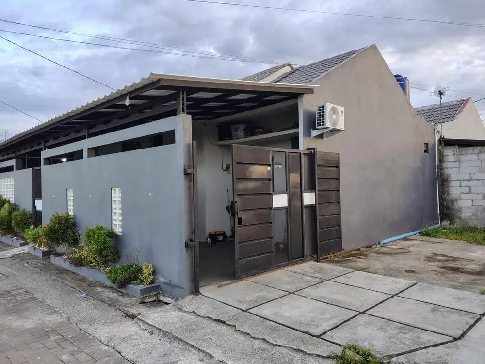 TAKE OVER RUMAH – TANAH HOOK, PARKIR LUAS [Camelia Residence-Cilegon)