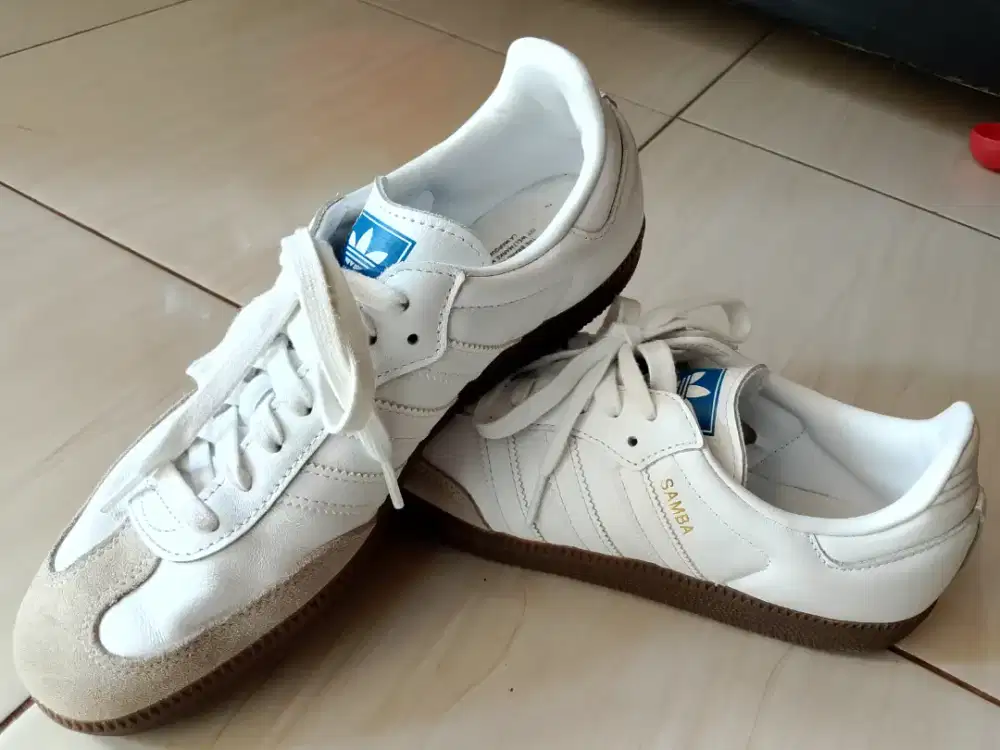 Jual sepatu Adidas samba bekas