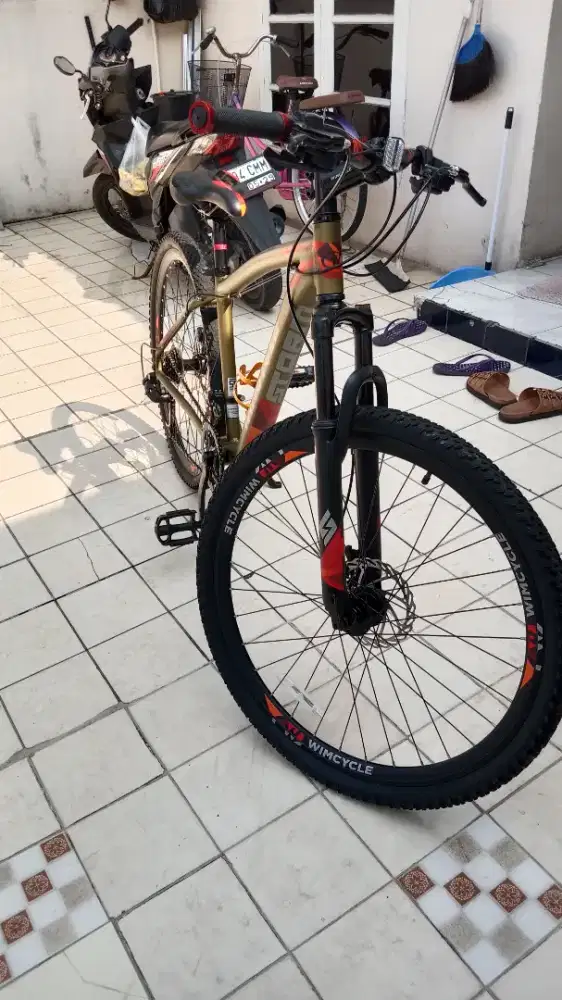 Sepeda gunung wimcykel