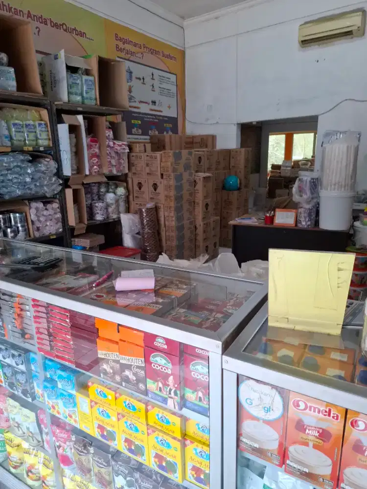 Alih usaha bahan kue dan plastik
