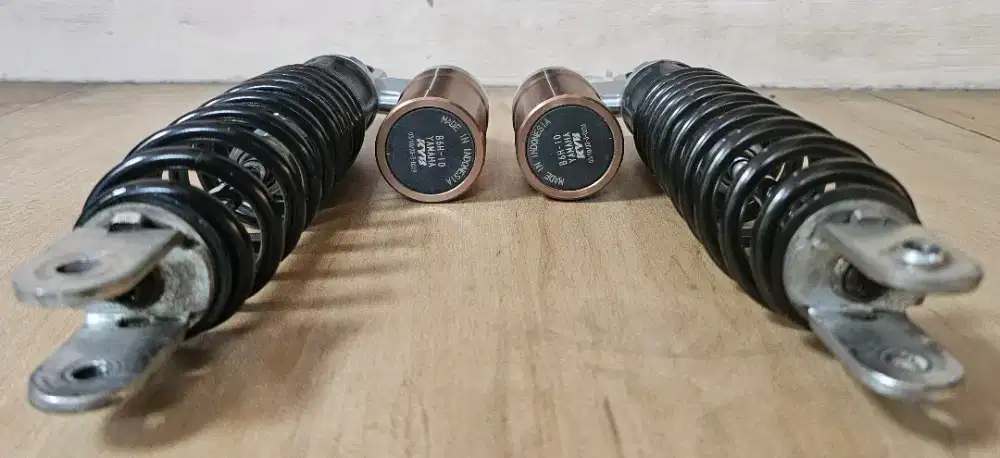 shock belakang new nmax