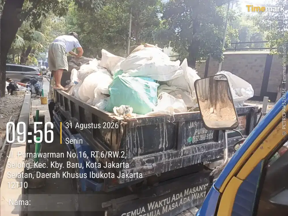 Jasa buang puing dan angkutan sampah