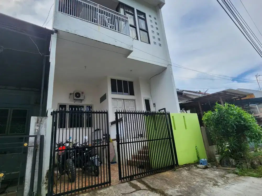 Rumah Disewakan 5KT dekat KFC MT Haryono Balikpapan