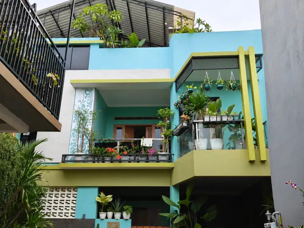 Rumah 3 Lantai di Pondok Kelapa Siap Huni Dekat Kalimalang & Tol Jorr
