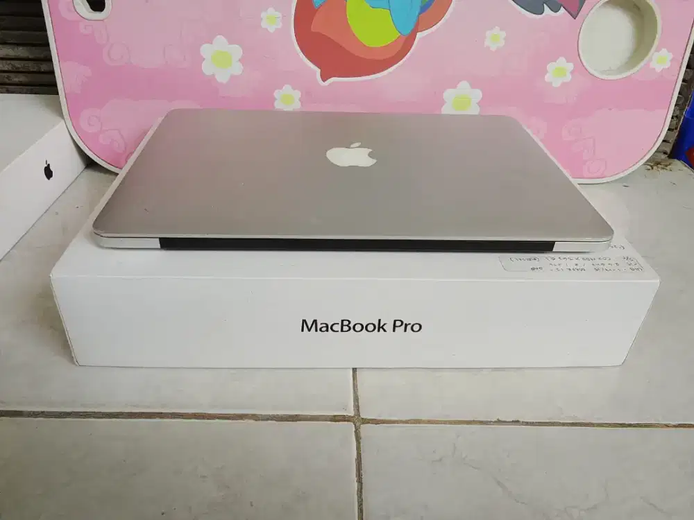 Jual beli macbook laptop iMac bekas terima bgs rusak mati total matot