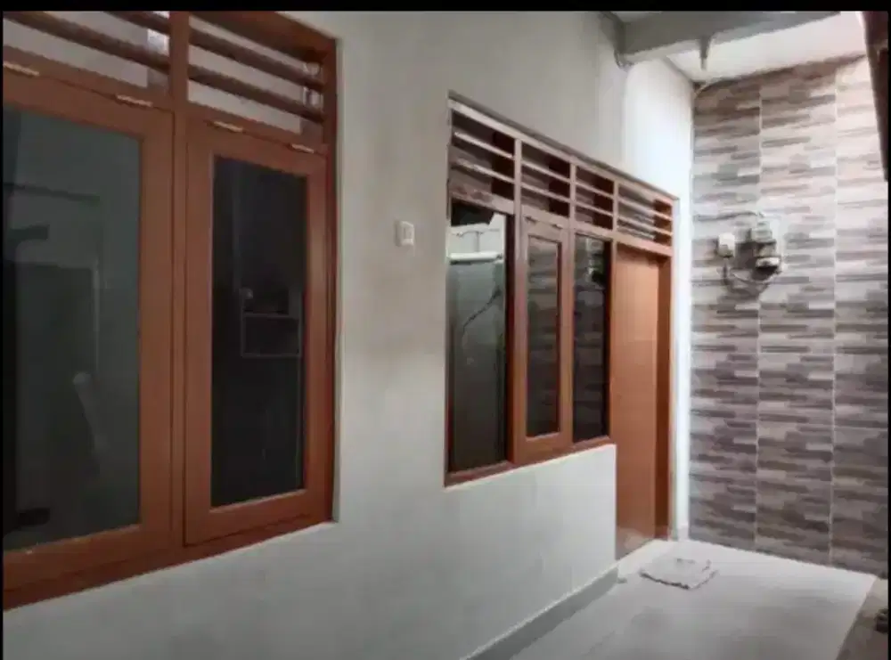 KONTRAKAN PAK BUDI