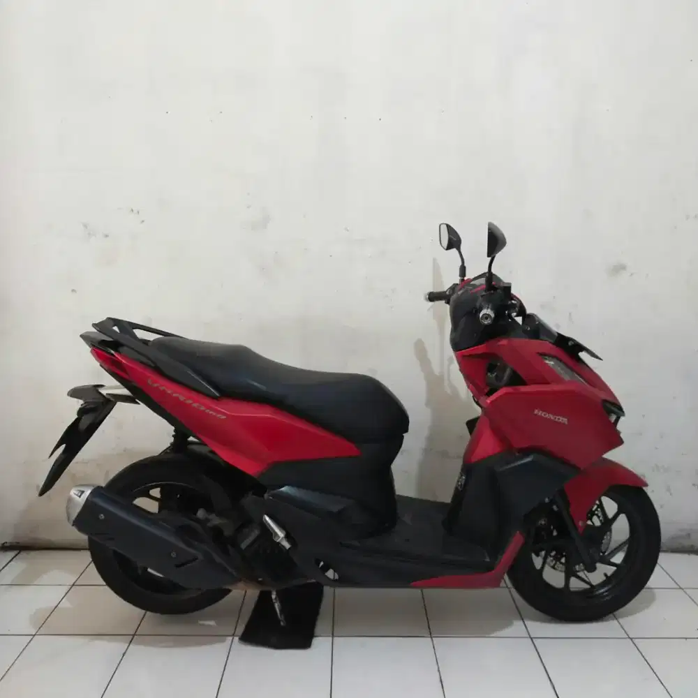 Honda Vario 160 Non ABS 2023 Orisinil Bagus lengkap