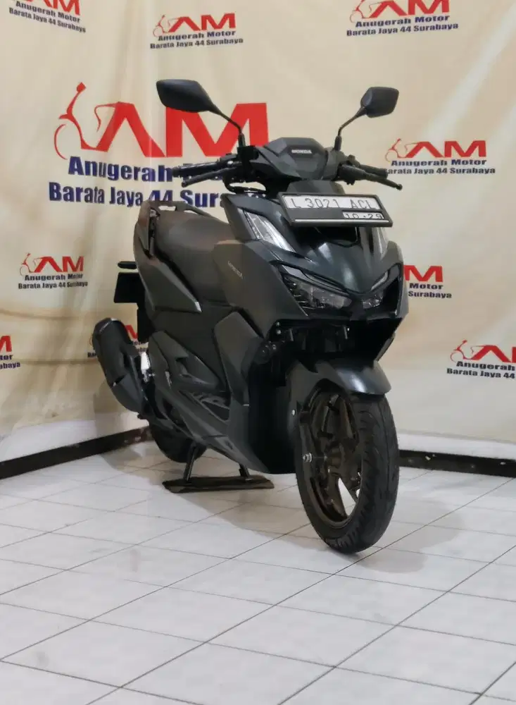 Ready Honda vario 160 Cbs tahun 2024 Hitam doff