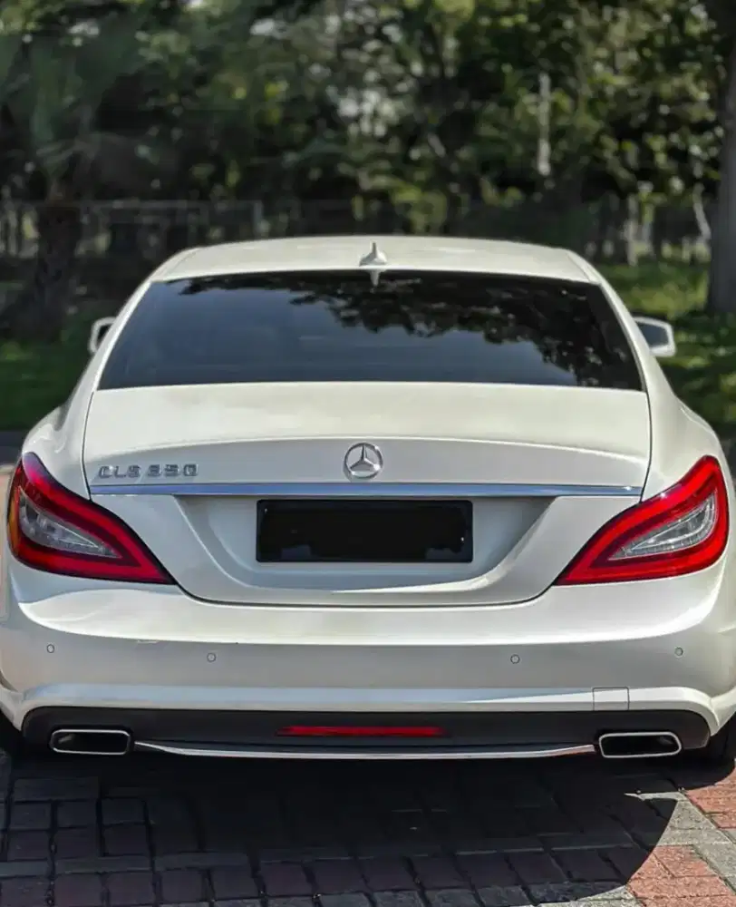MURAH CASH. Mercedes Benz CLS350 AMG 2013 cls 350 cla 2012