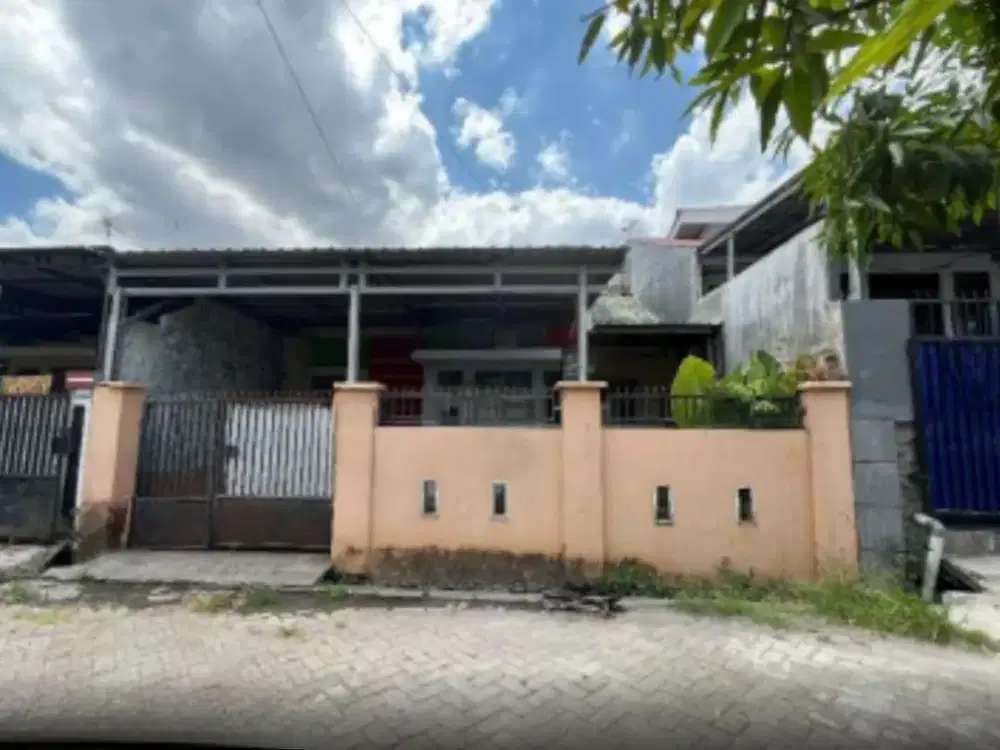 Dijual Rumah Makassar sekitar Jalan Perintis Kemerdekaan, Jl Paccerakkang
