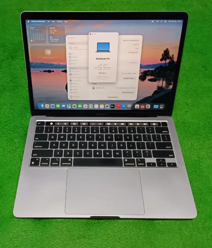 Apple MacBook Pro M1 2020 13inch M1 8/256 GB Grey Touchbar Murah