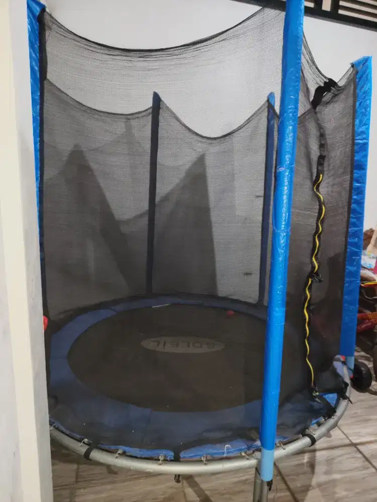 Dijual Trampolin Merk Soleil