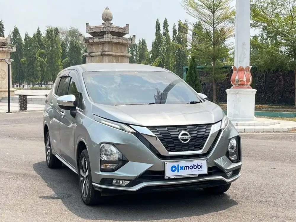 LIVINA 1.5 VL AT 2019