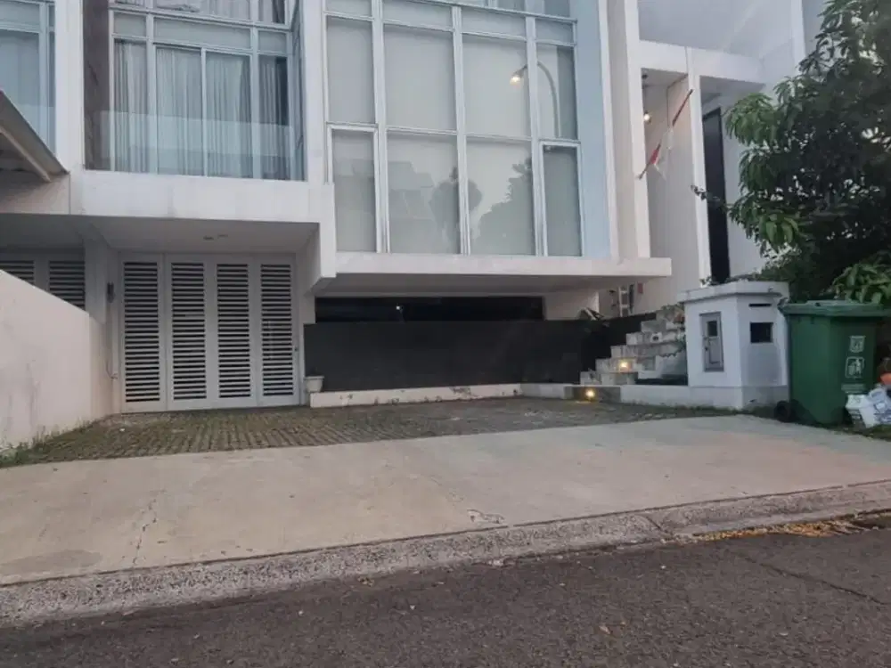 Rumah Mewah Full Renovasi dan Full Furnish di Asera One East - Harapan Indah - Bekasi