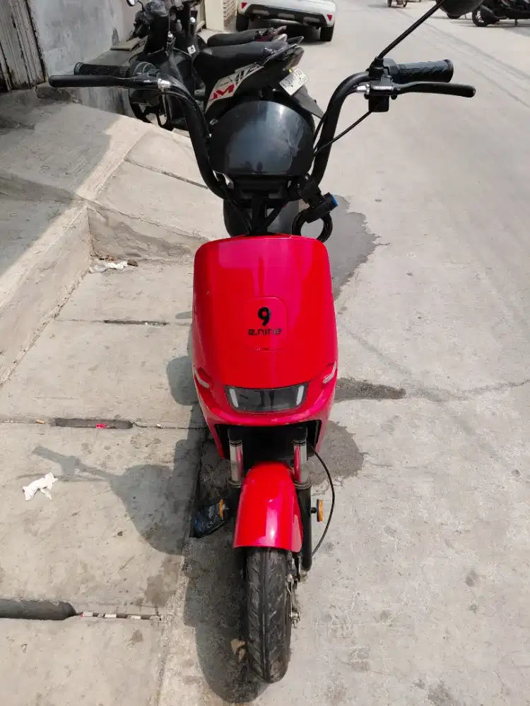 Sepeda listrik e nine