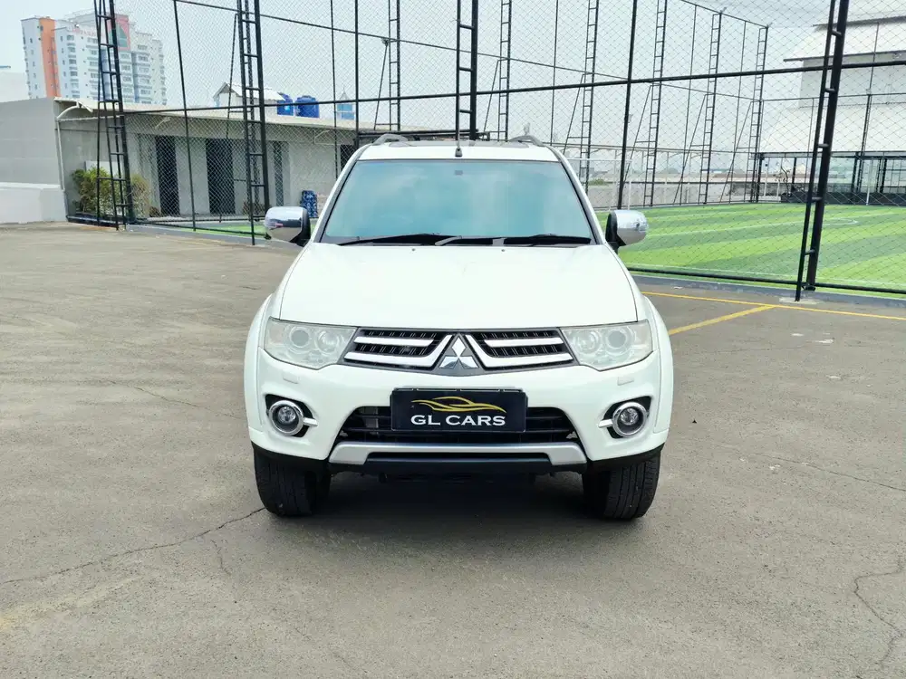 Pajero Dakar VGT Cash 4x2 A/t Mitsubishi 2015 Nik 2014