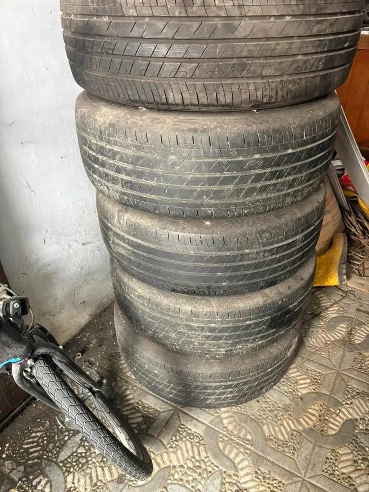 Velg dan ban standar All New BRV