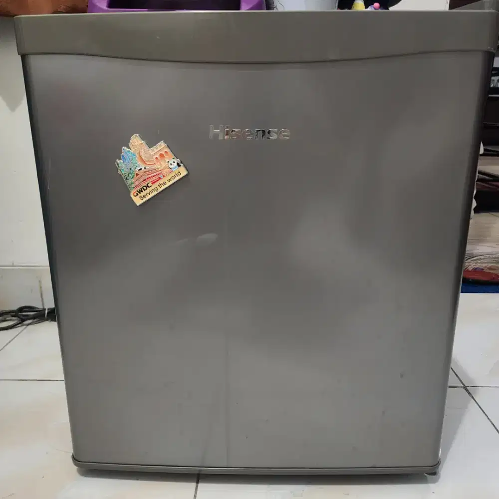 Kulkas mini hisense