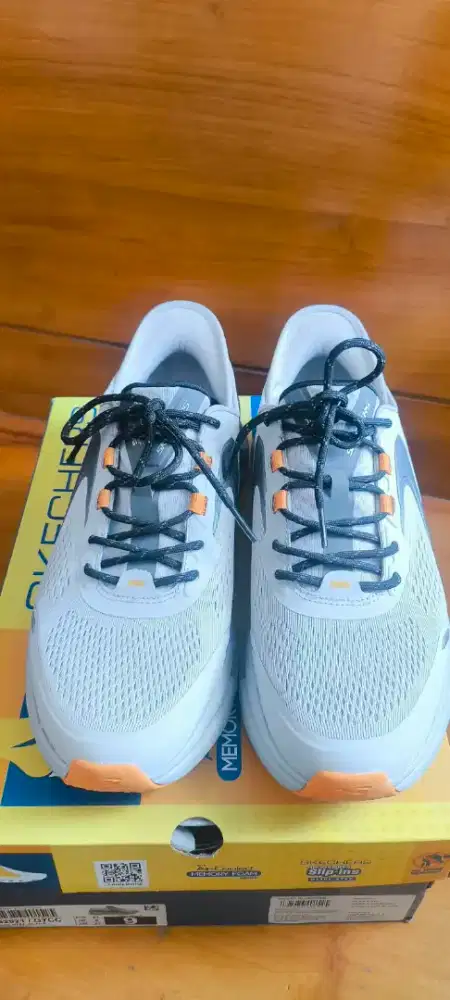 Sepatu ori skecher pria