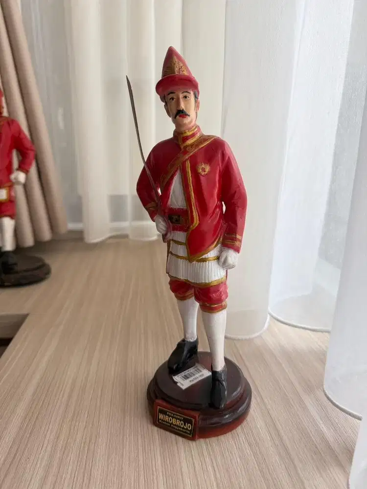 Patung Prajurit Ki Wirobrojo Keraton Yogyakarta – Figur Dekorasi