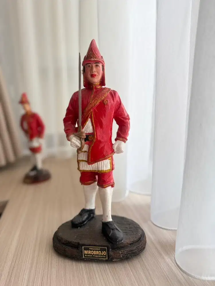 Patung Prajurit Wirobrojo Keraton Yogyakarta – Pajangan Koleksi
