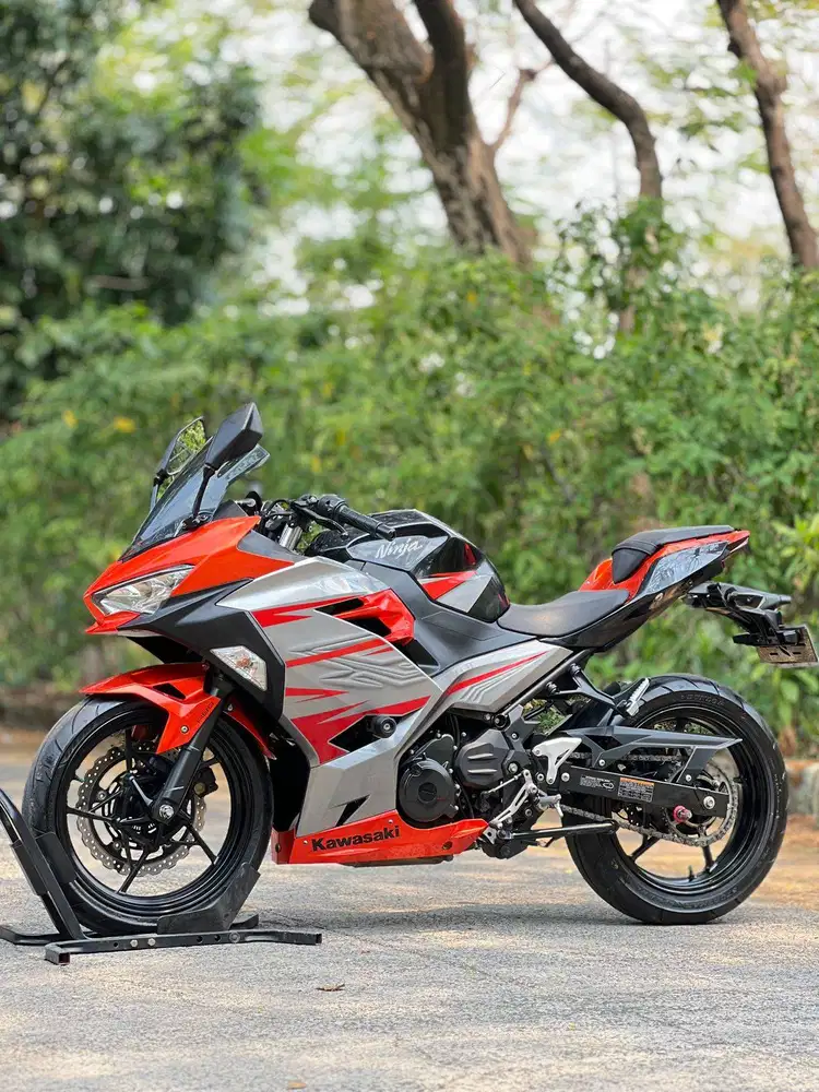 KAWASAKI NEW NINJA 250 FI ABS MDP 2018 ORANGE KM LOW PAJAK ON LIKE NEW