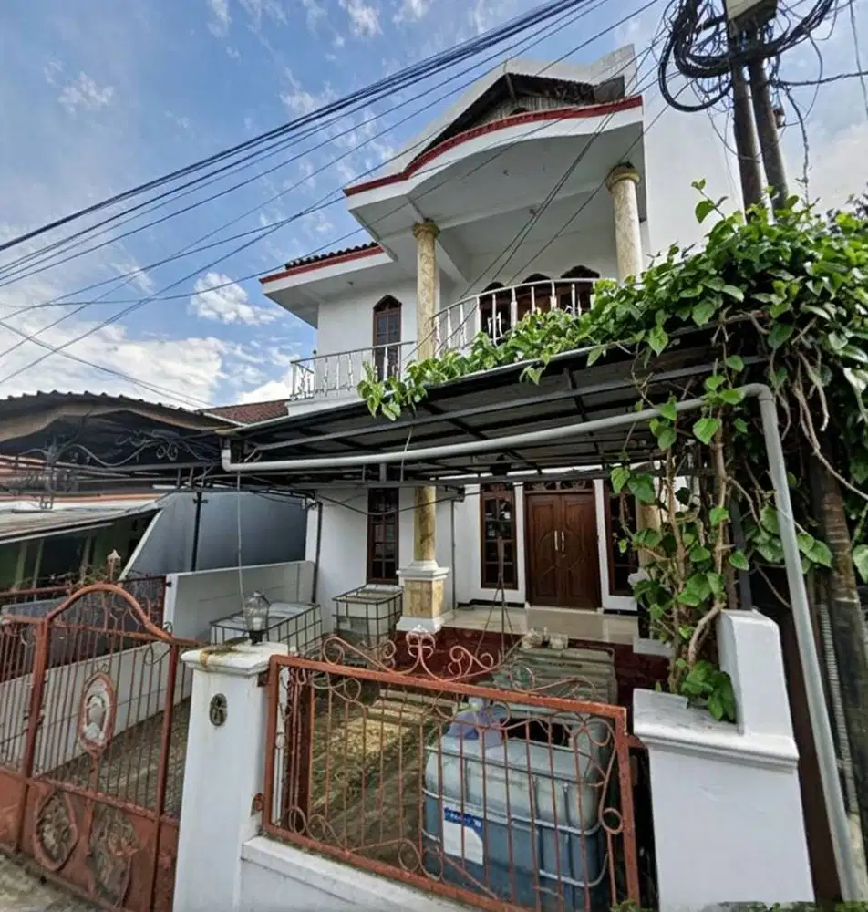 Rumah Mewah luas dekat RS Hetmina  di banyumanik