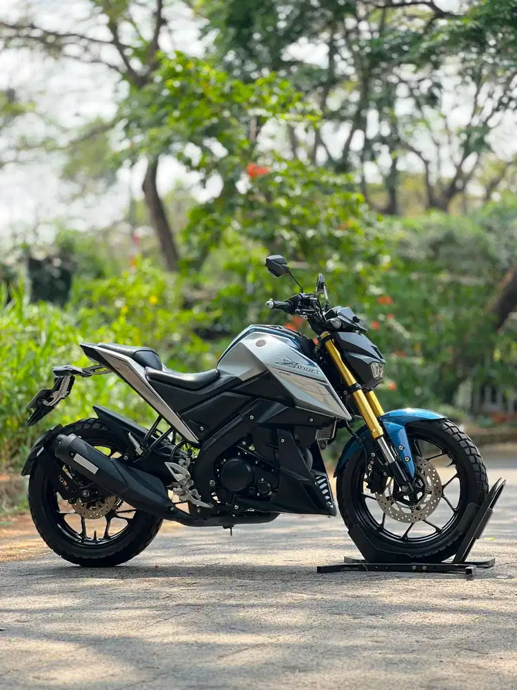 YAMAHA XABRE 150 SILVER 2017 KM LOW PAJAK PANJANG KAYAK BARU