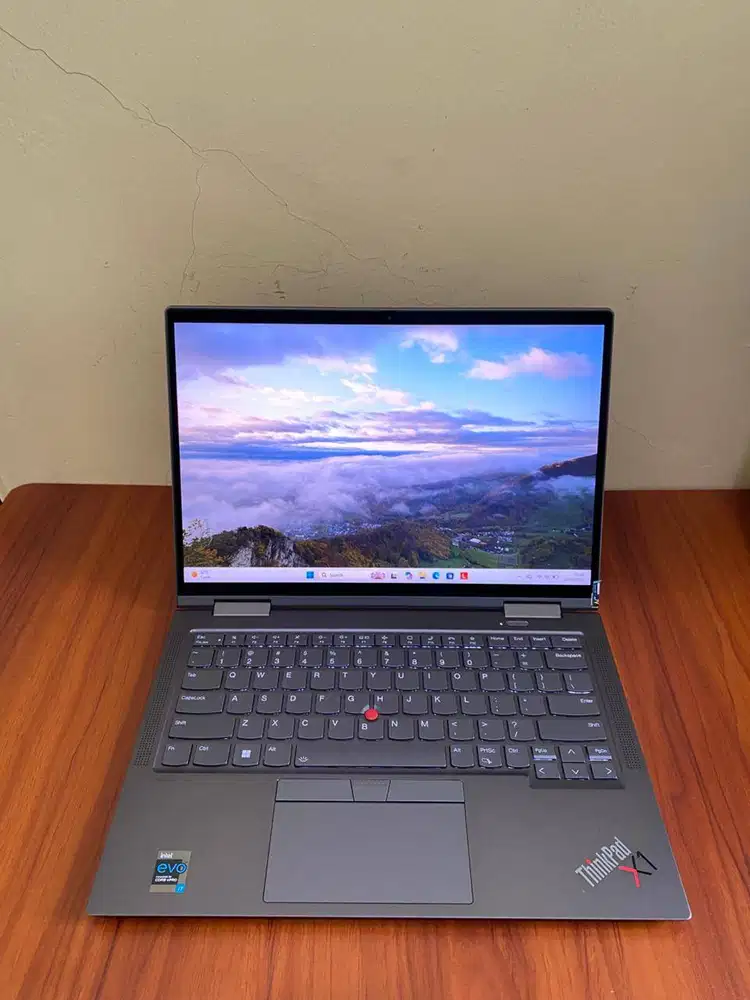 Lenovo Thinkpad X1 Carbon Yoga 6TH I7 Gen 11 RAM 16GB SSD 256 GRADE A+