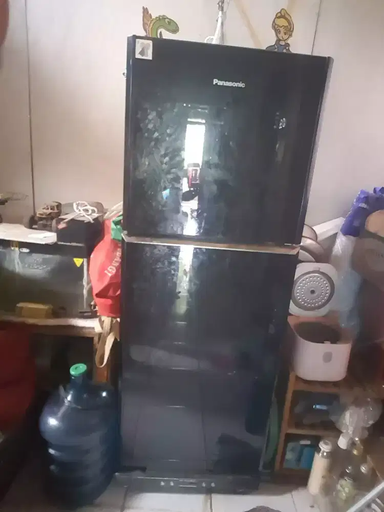 Jual kulkas merek panasonic bekas