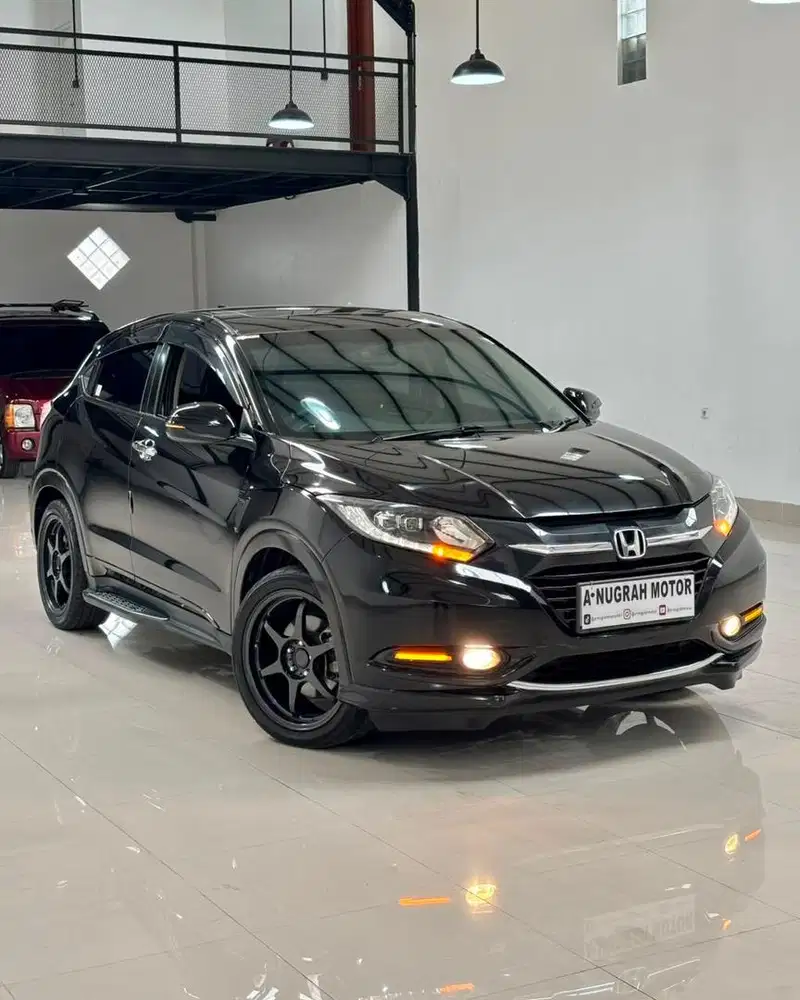 KILOMETER 70RIBU !! Honda HRV PRESTIGE 1.8 MATIC 2017 || ANM