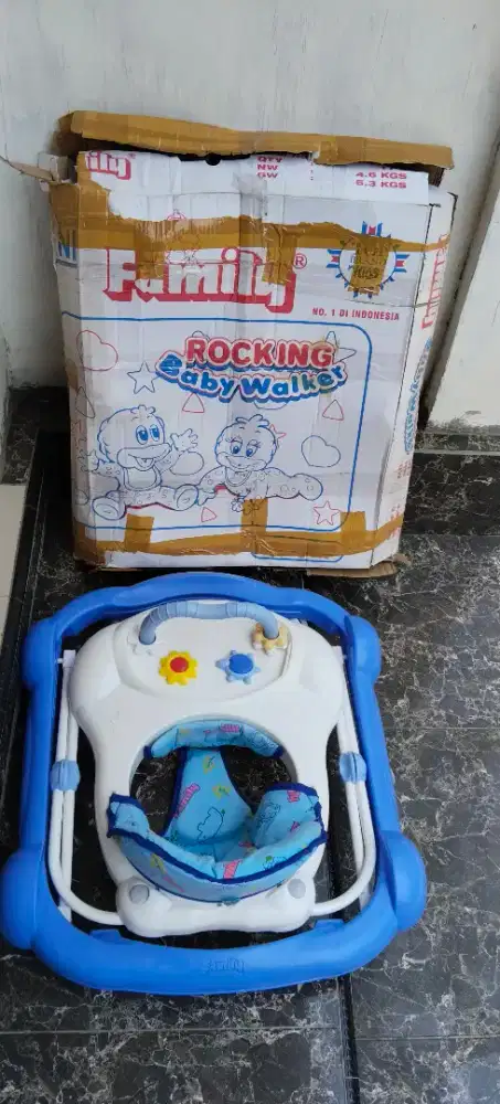Appolo baby walker FB-218A + dusk preloved