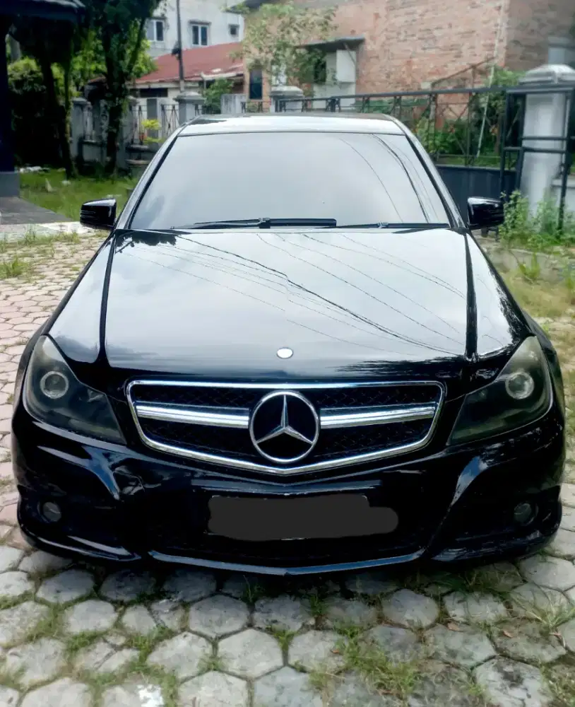 Mercedes benz c200