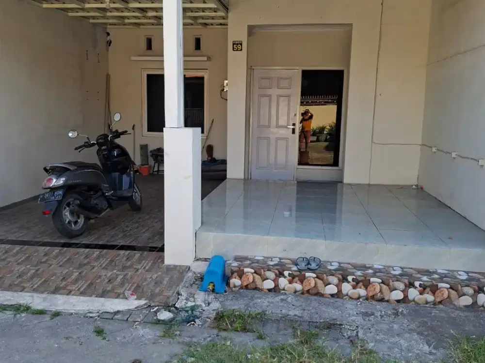 Rumah PERUM KEDUNGTURI TAMAN Sidoarjo