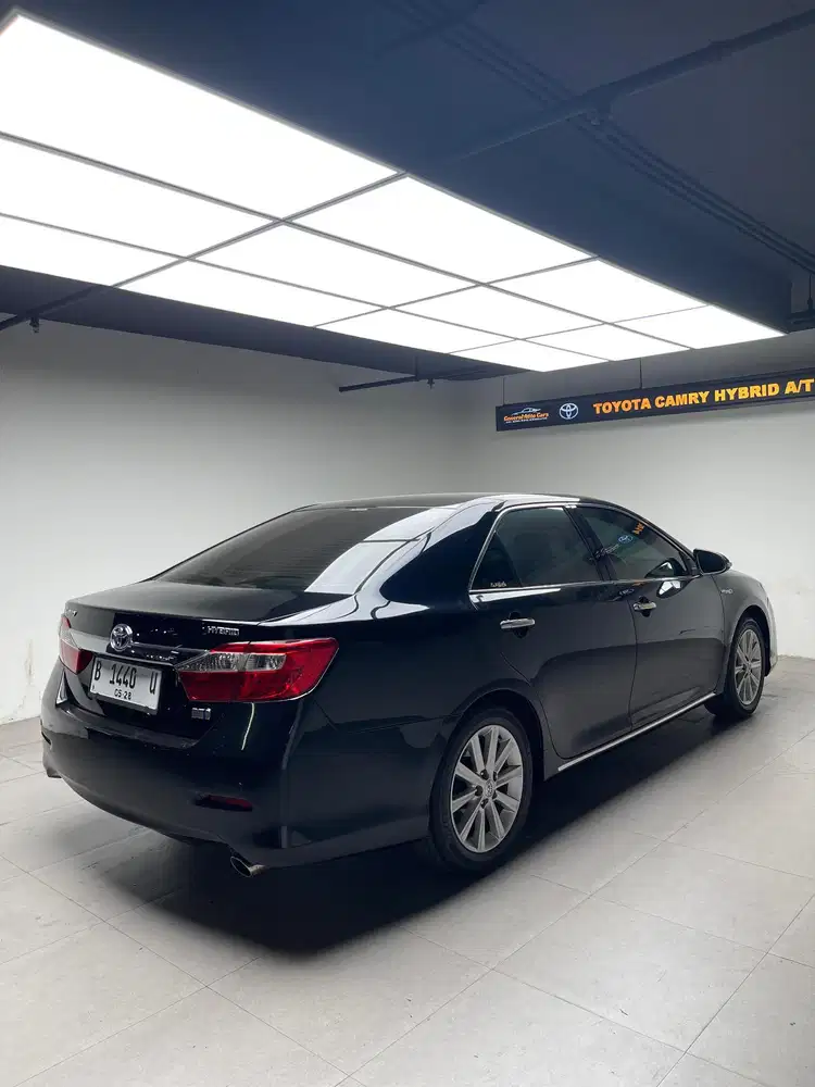 Toyota Camry Lincah! Type Hybrid 2.5 A/T 2015