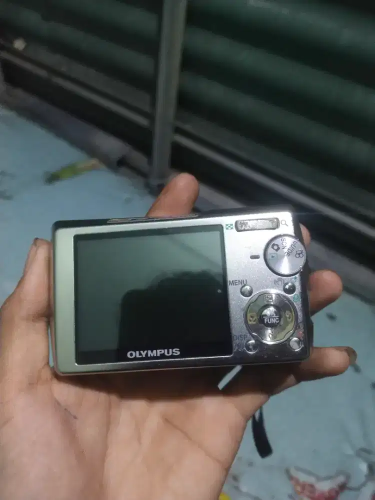 Olympus Mju1000