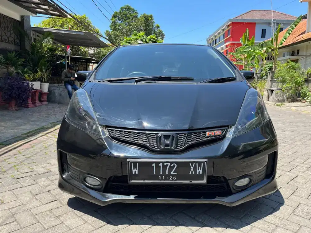 HONDA JAZZ RS Manual 2013
