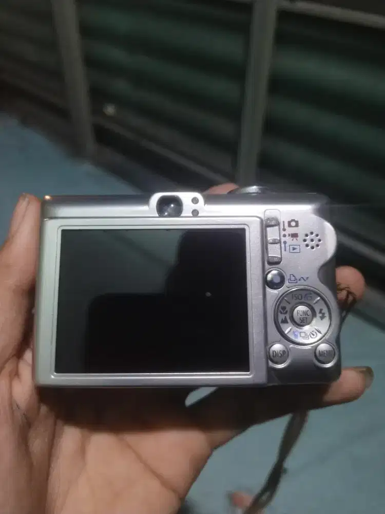 Canon Ixus 55 
Zoom lens 3X 
5.0 Mega Pixel 
5.8-17.4mm
Hasil Kamera
