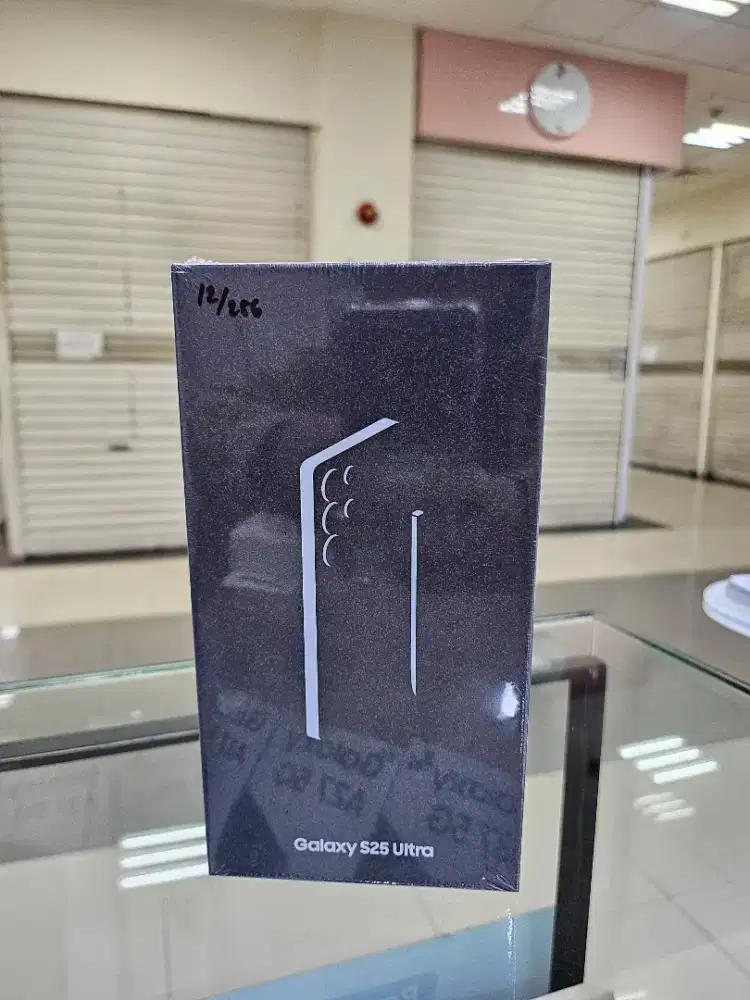 SAMSUNG S25 ULTRA 12/256GB NEW SEIN 16 JUTA
