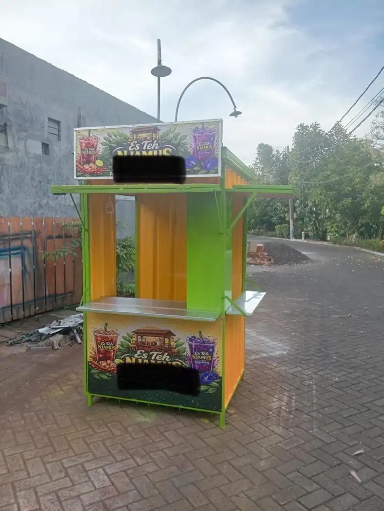 Gerobak kontainer untuk usaha F&B masih mulus