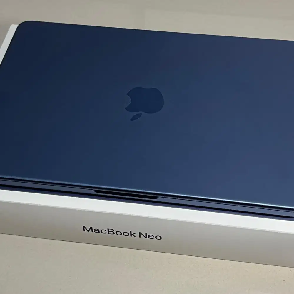 Macbook neo indigo 8/512gb original fullset resmi ibox bh 100%