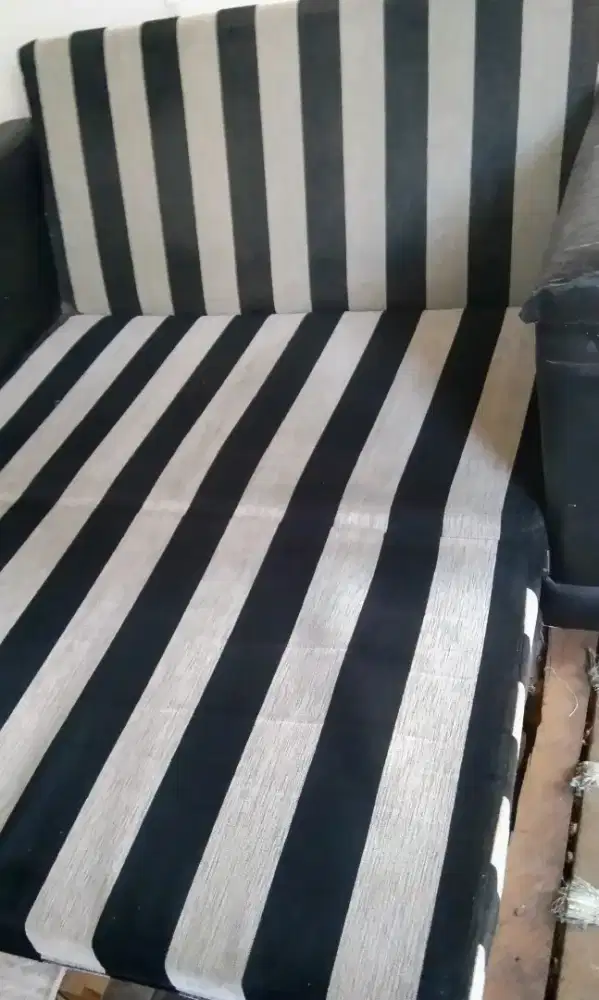 Sopa bed bisa duduk dan berabah