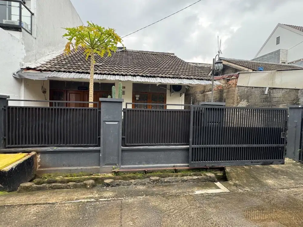 Disewakan Rumah unfurnished di Perumahan Mas Naga (Galaxy) Kota Bekasi